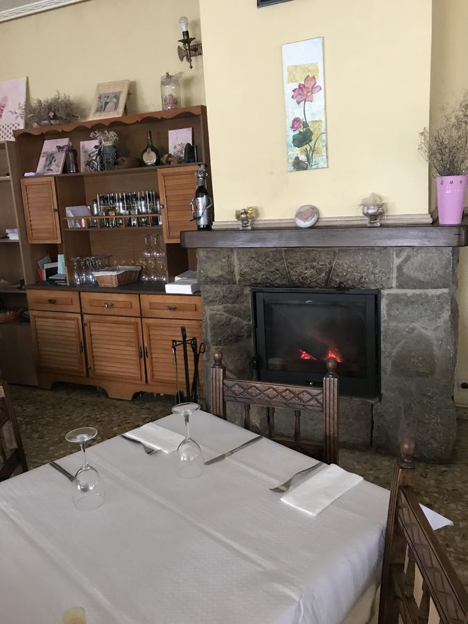 Hostal San Miguel Villalobar Eksteriør billede