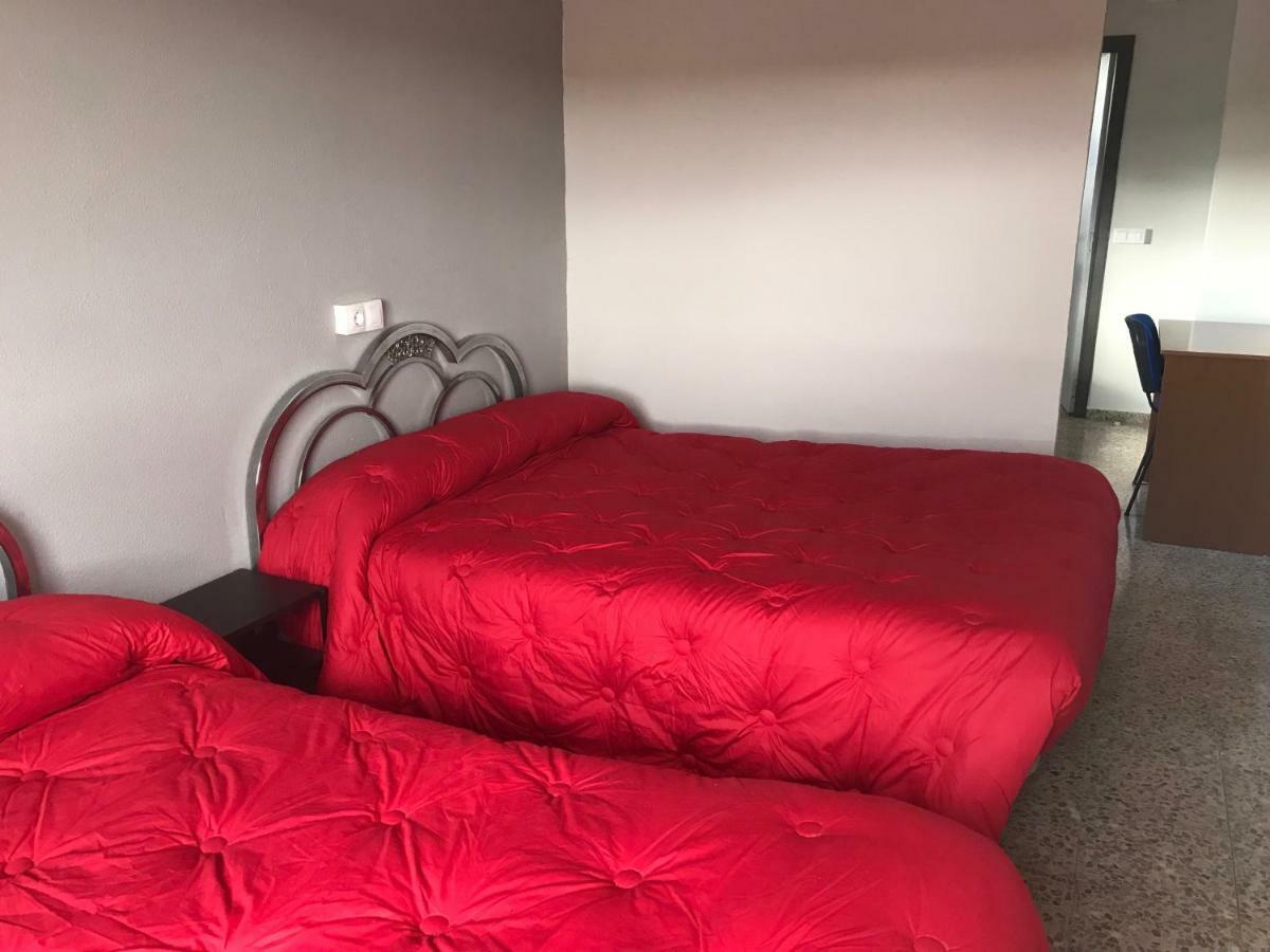 Hostal San Miguel Villalobar Eksteriør billede